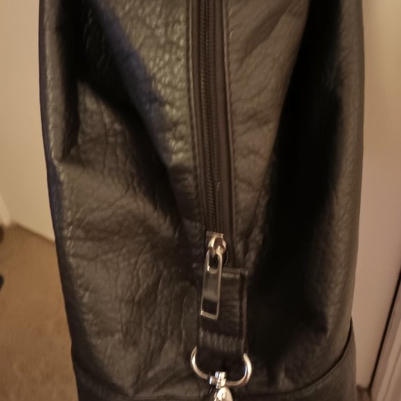 COPY - Vintage Genuine Leather Coach Black Shoulder Bag Good Condition - Picture 6 of 11